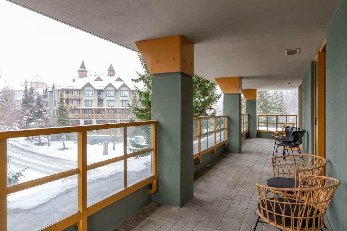 Renovated 2bed-2bath In Village With Pool, Hot Tub, And Sauna Casa de férias *
