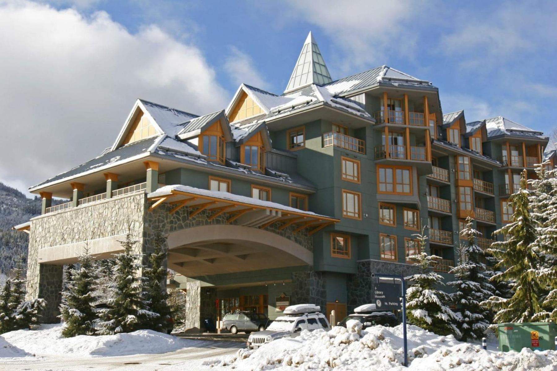 Renovated 2bed-2bath In Village With Pool, Hot Tub, And Sauna * Whistler